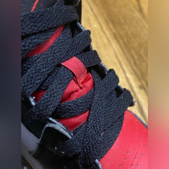 Nike Air Jordan 1 Sneakers - Picture 9 of 10